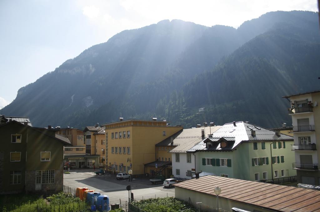 Casa Basilio Apartman Predazzo Szoba fotó